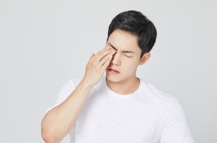 Symptoms of Dry Eye Syndrome?