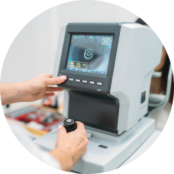 Diagnosis by an Ophthalmologist